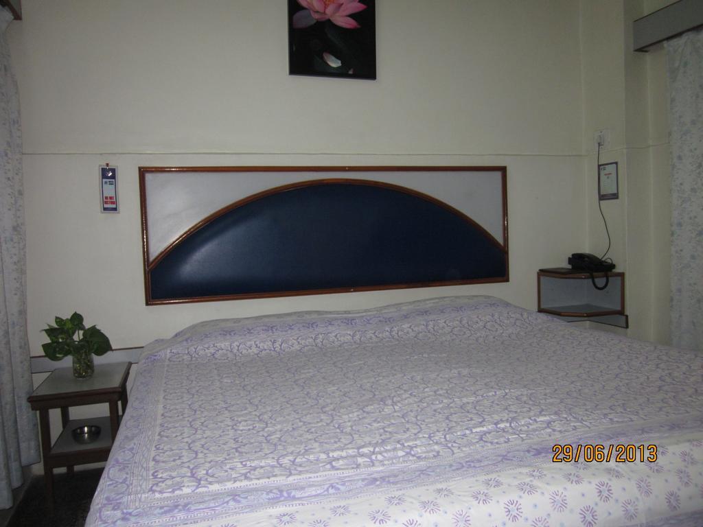 Arun Hotel Τζοντχπούρ Δωμάτιο φωτογραφία